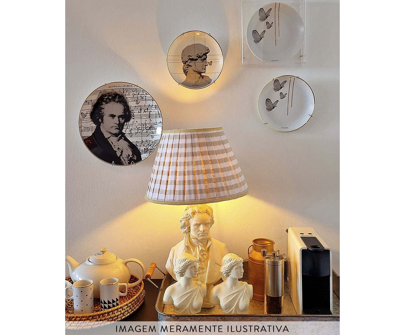 Prato de Porcelana Borboletas - image 1