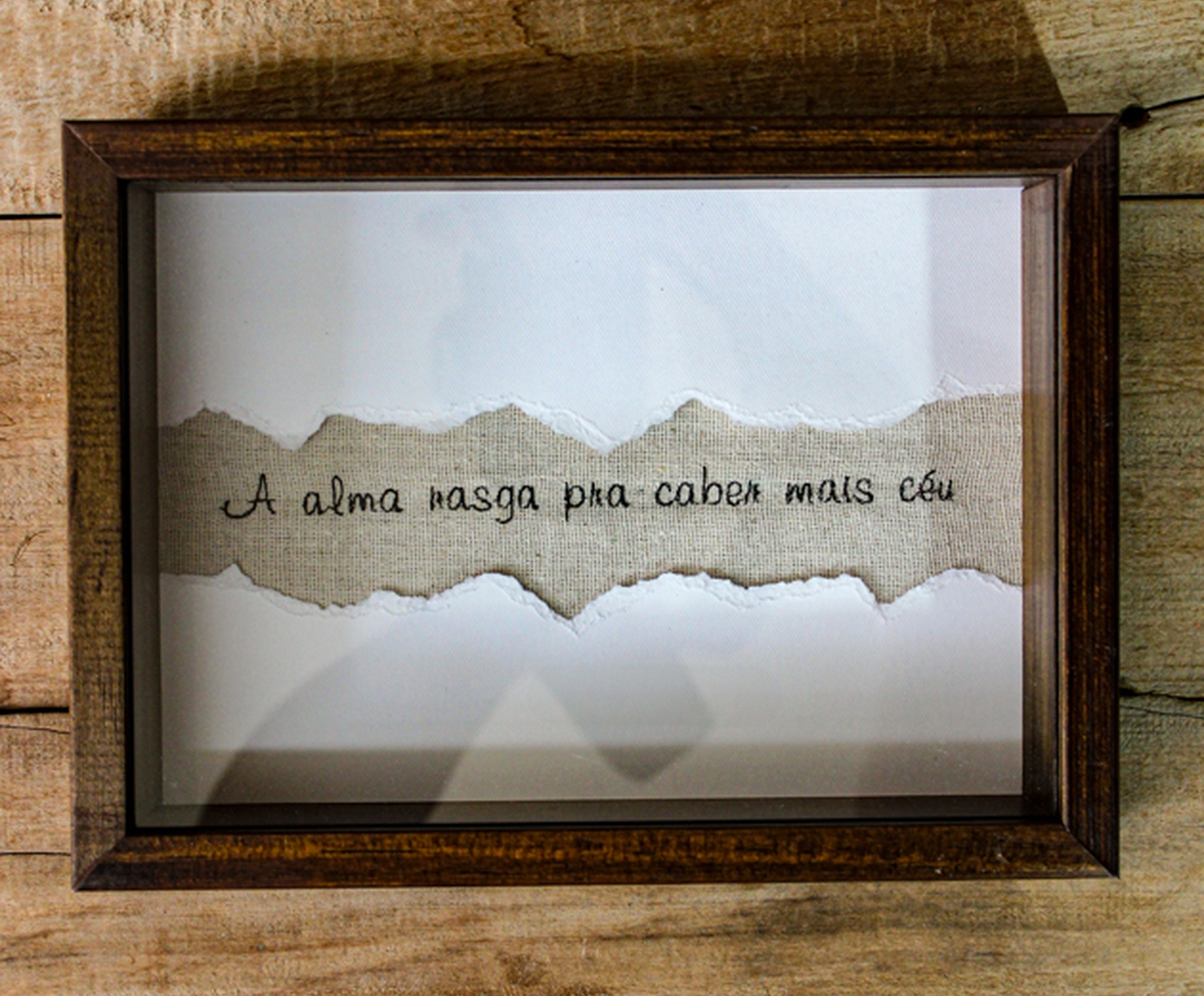 Quadro Decorativo "A Alma Rasga pra Caber Mais C&eacute;u" image number 1