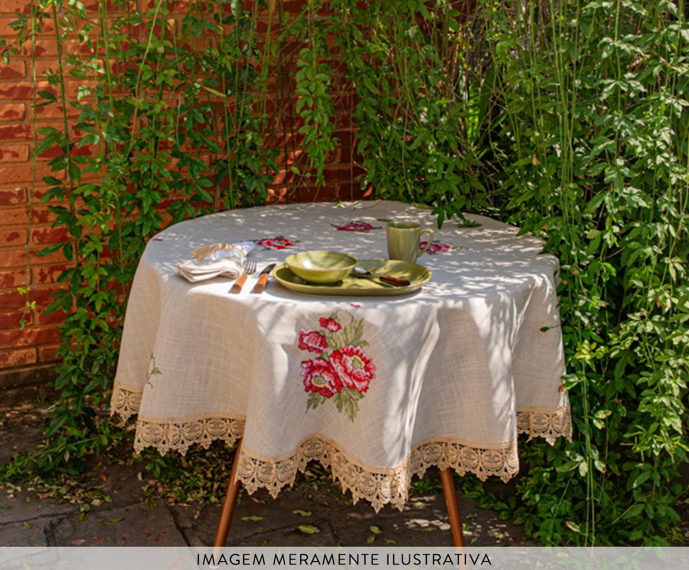 Toalha de Mesa Redonda com Renda Guipir Bege image number 2