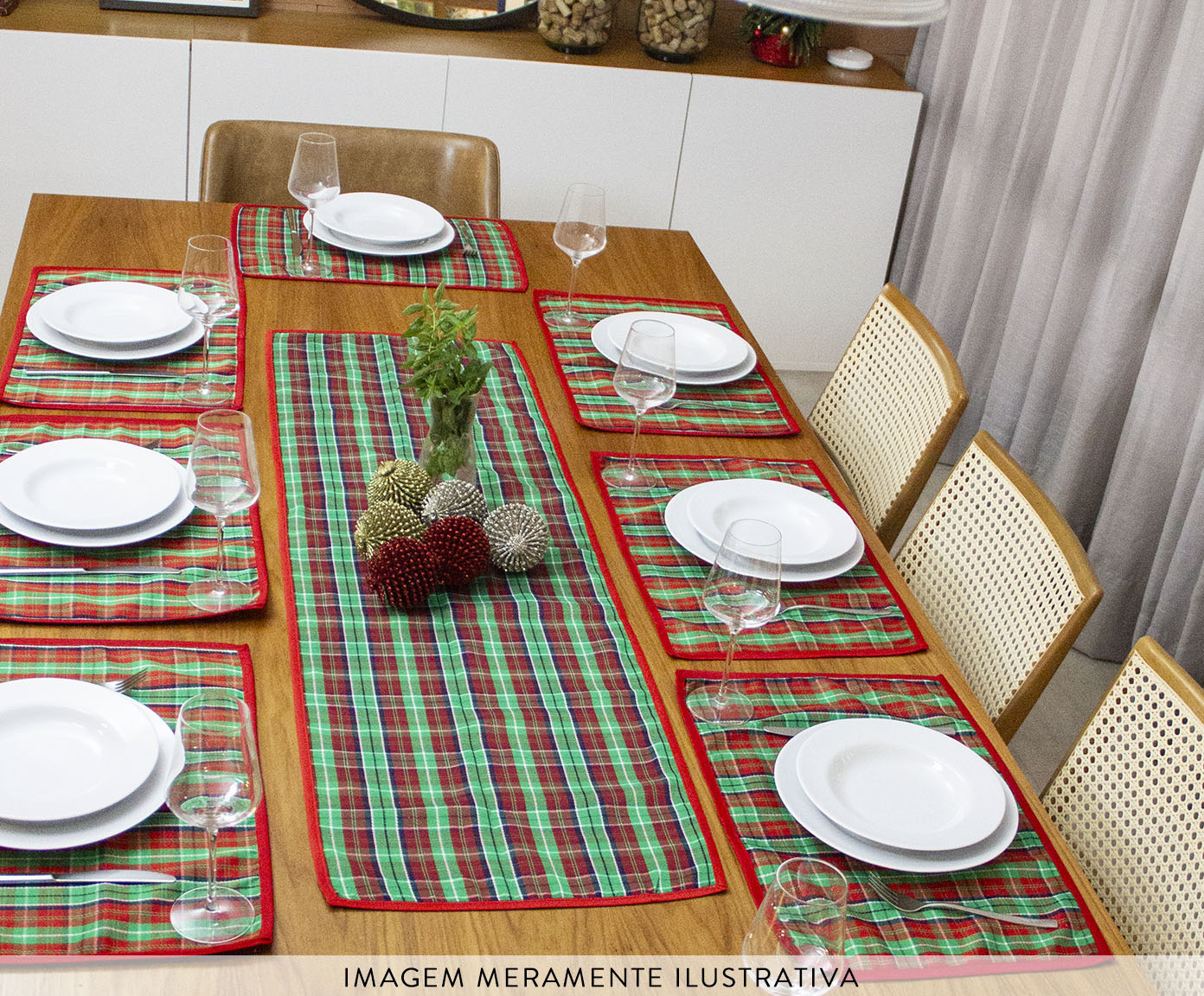 Trilho de Mesa Xadrez Verde e Vermelho image number 3