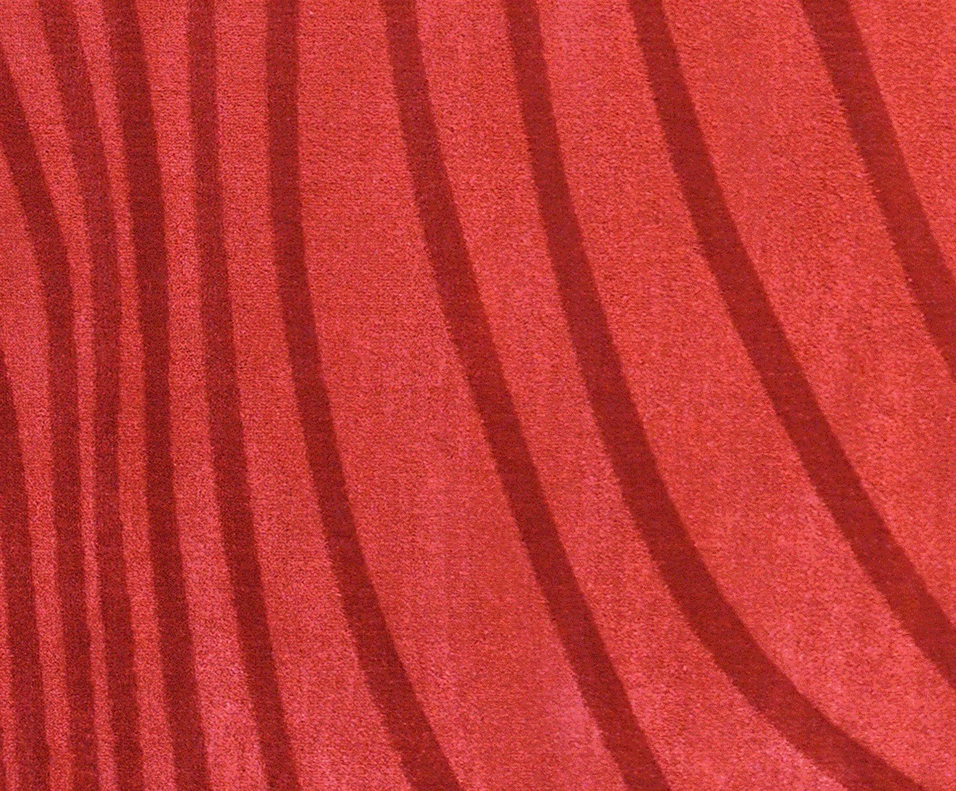 Tapete Sutil Vermelho - image 1
