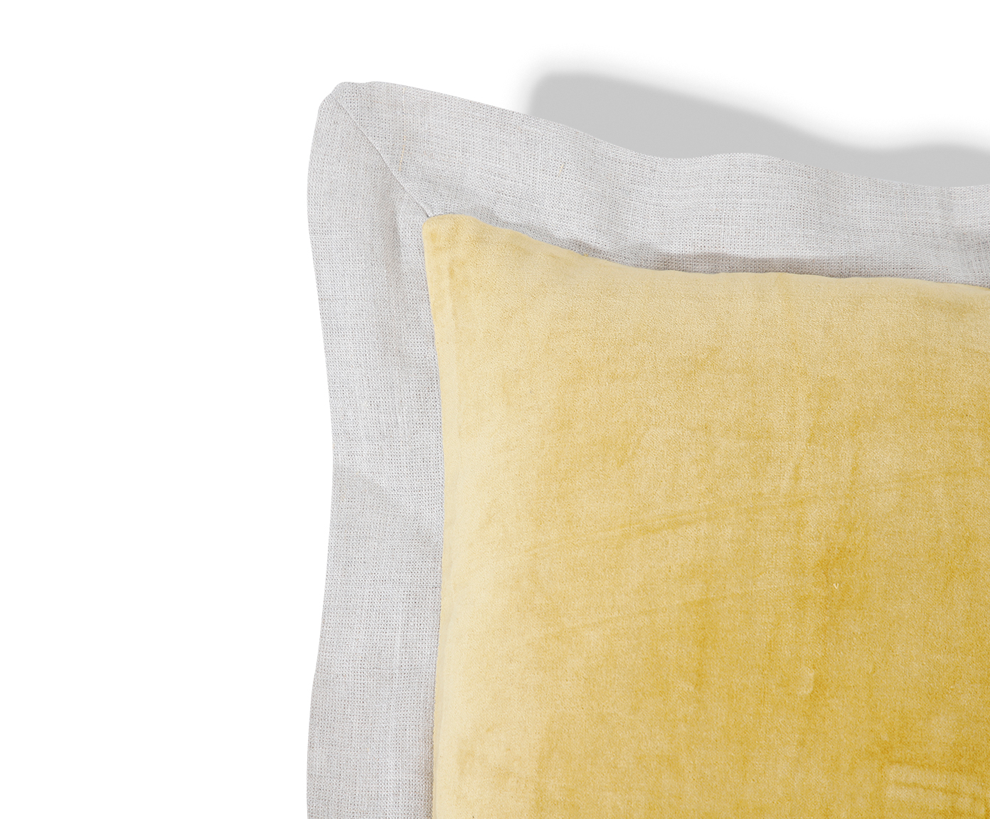 Capa de Almofada de Veludo com abas Kadife - Amarelo image number 4