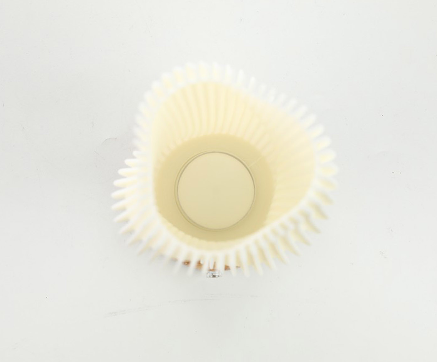 Lumin&aacute;ria Pliss Creme image number 1