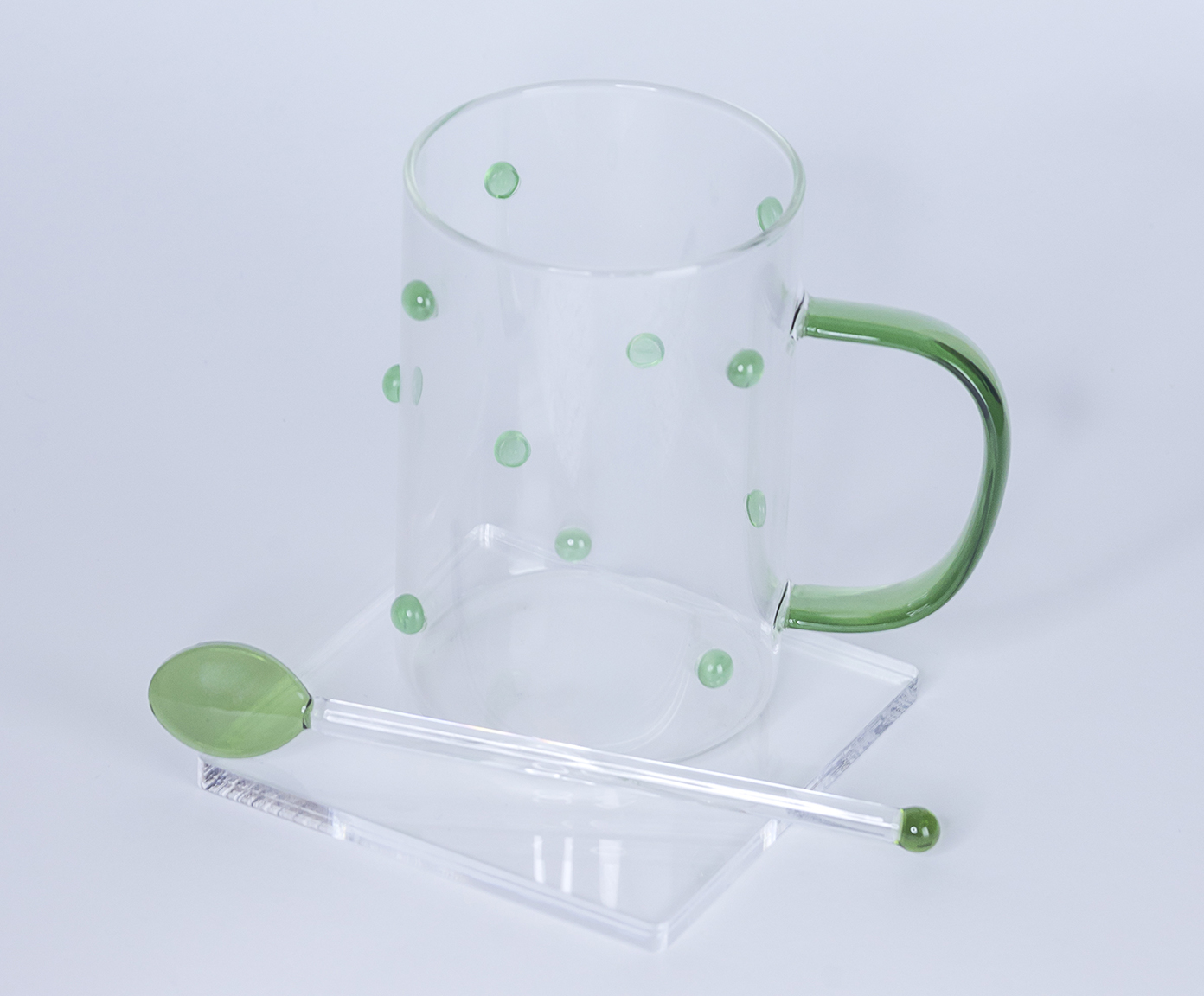 Caneca Verde com Colher e Pires - image 1