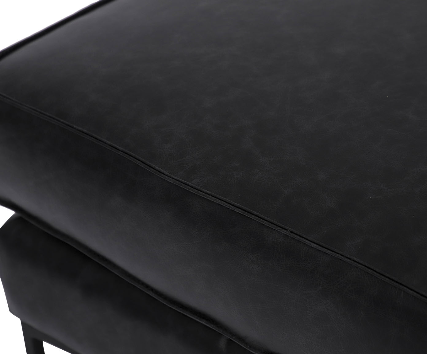 Puff em Couro Ettore - Preto image number 3