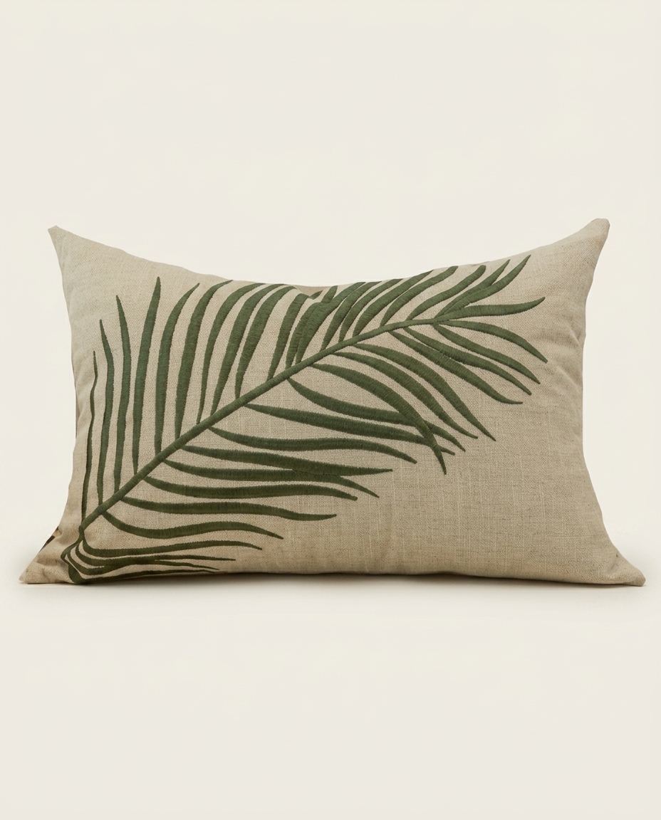 Almofada em Linho Eva Folhas - Off White e Verde - image 1