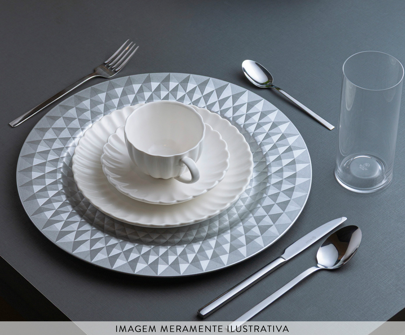 Sousplat Roman Prateado image number 3