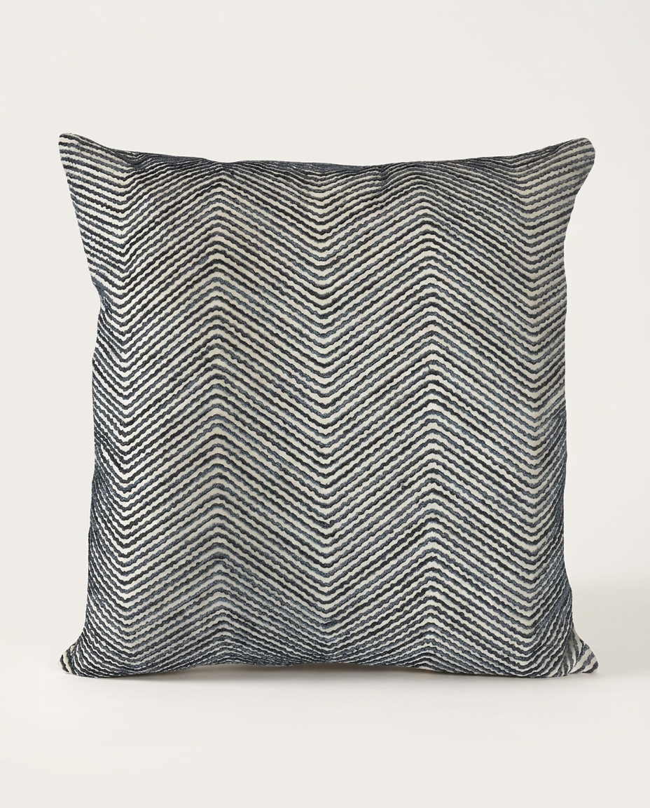 Almofada Aveludada Off Boucle Mesclado Missoni Azul image number 3