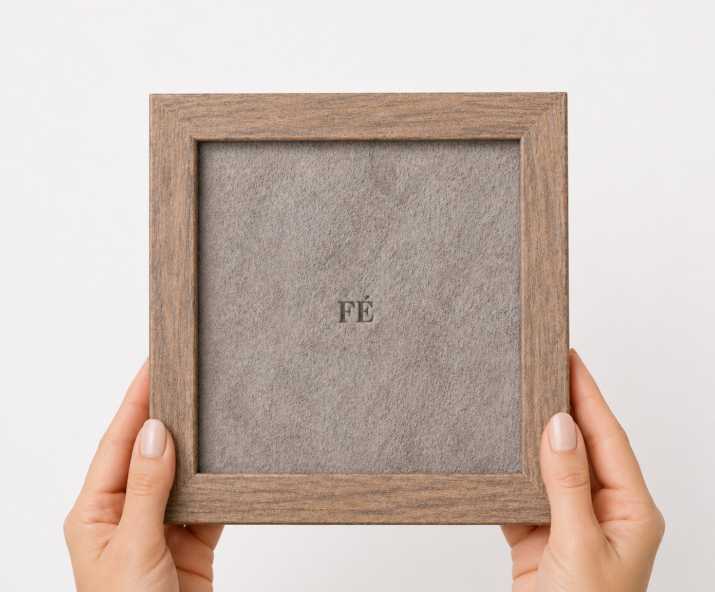 Quadro "F&eacute;" Camur&ccedil;a Fendi - image 1