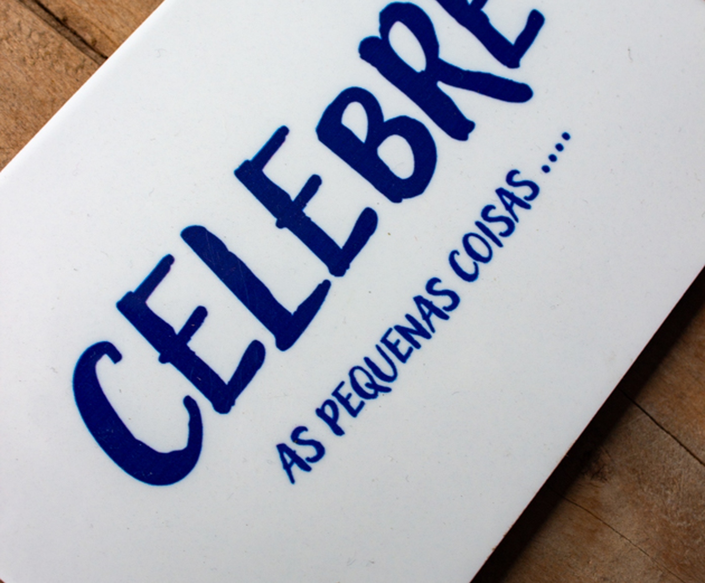 Azulejo Decorativo "Celebre As Pequenas Coisas" image number 2