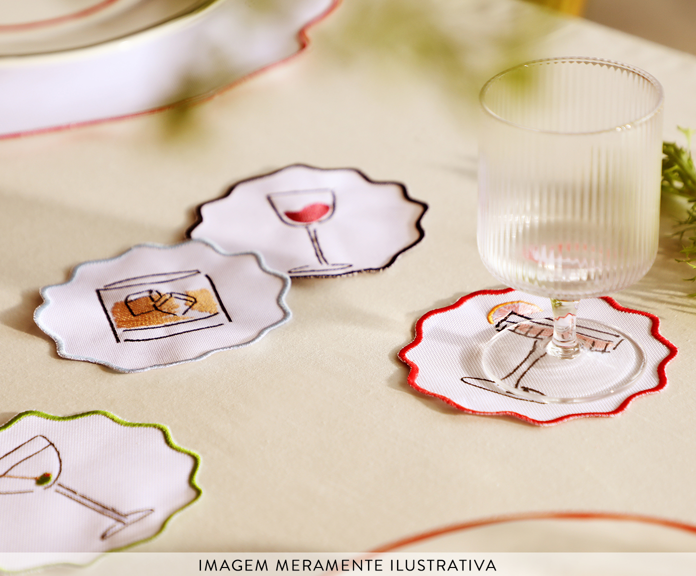 Jogo de Porta-Copos Bordados Drinks image number 6