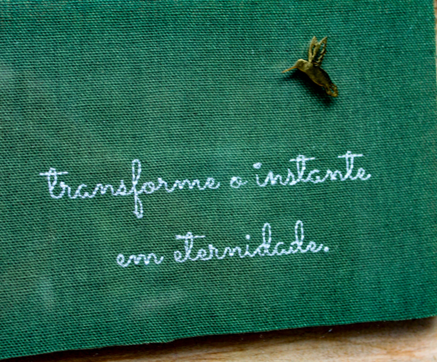 Quadro em Acr&iacute;lico "Transforme o instante" image number 2