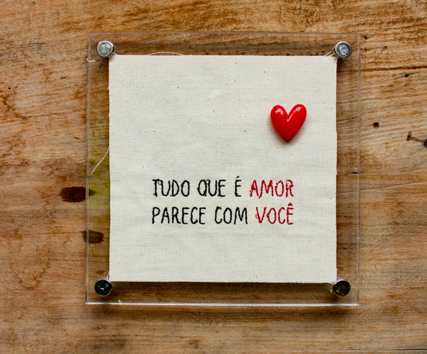 Quadro em Acr&iacute;lico "Tudo que &eacute; Amor" image number 1