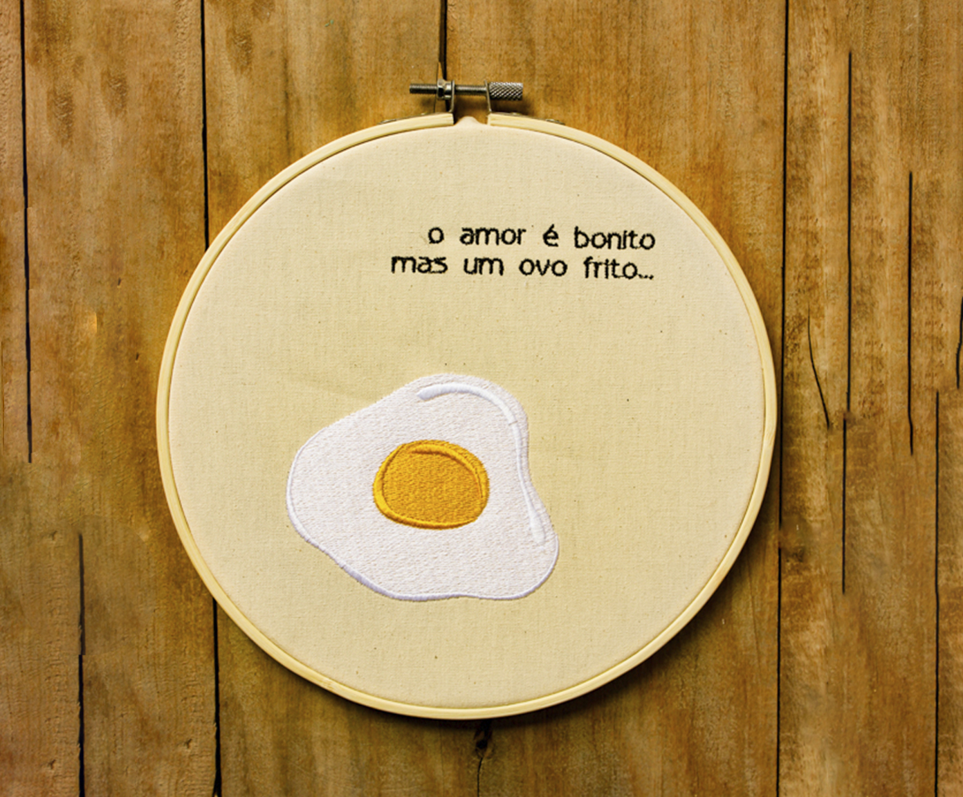 Bordado Decorativo "Ovo Frito" image number 1