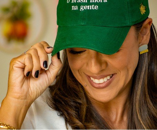 Bon&eacute; O Brasil Mora Na Gente image number 2