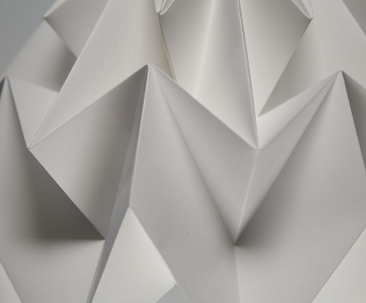 Lumin&aacute;ria Origami Gaia Branco image number 4