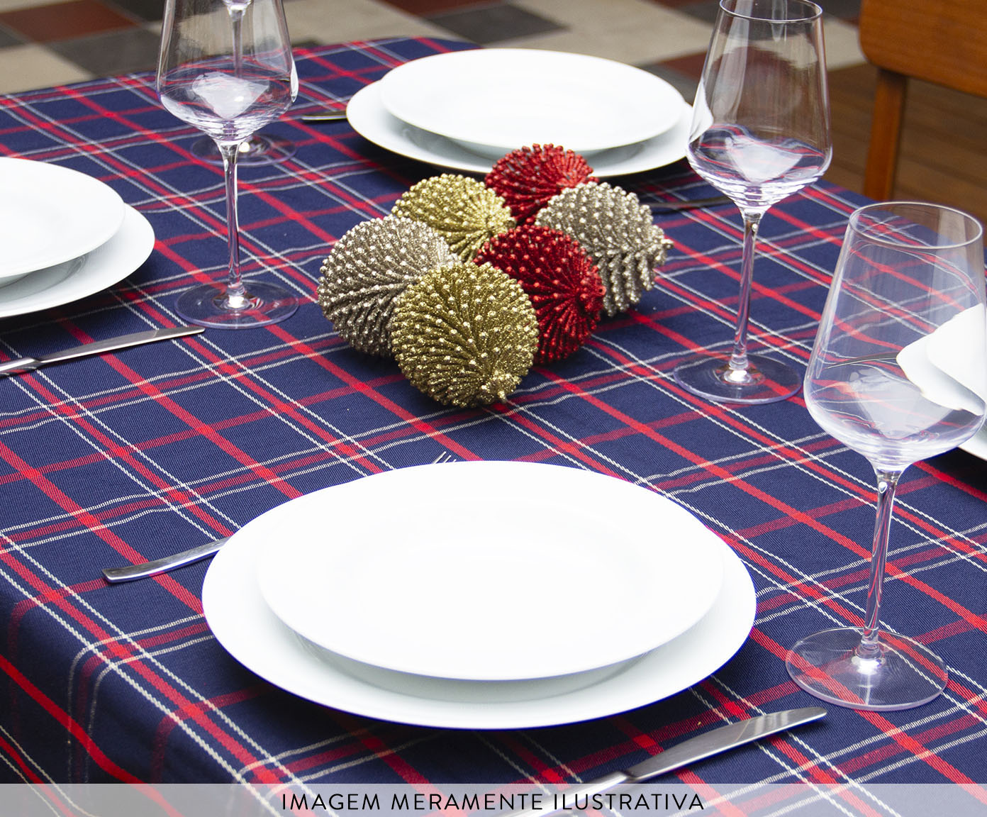 Toalha de Mesa Xadrez Azul e Vermelho image number 1