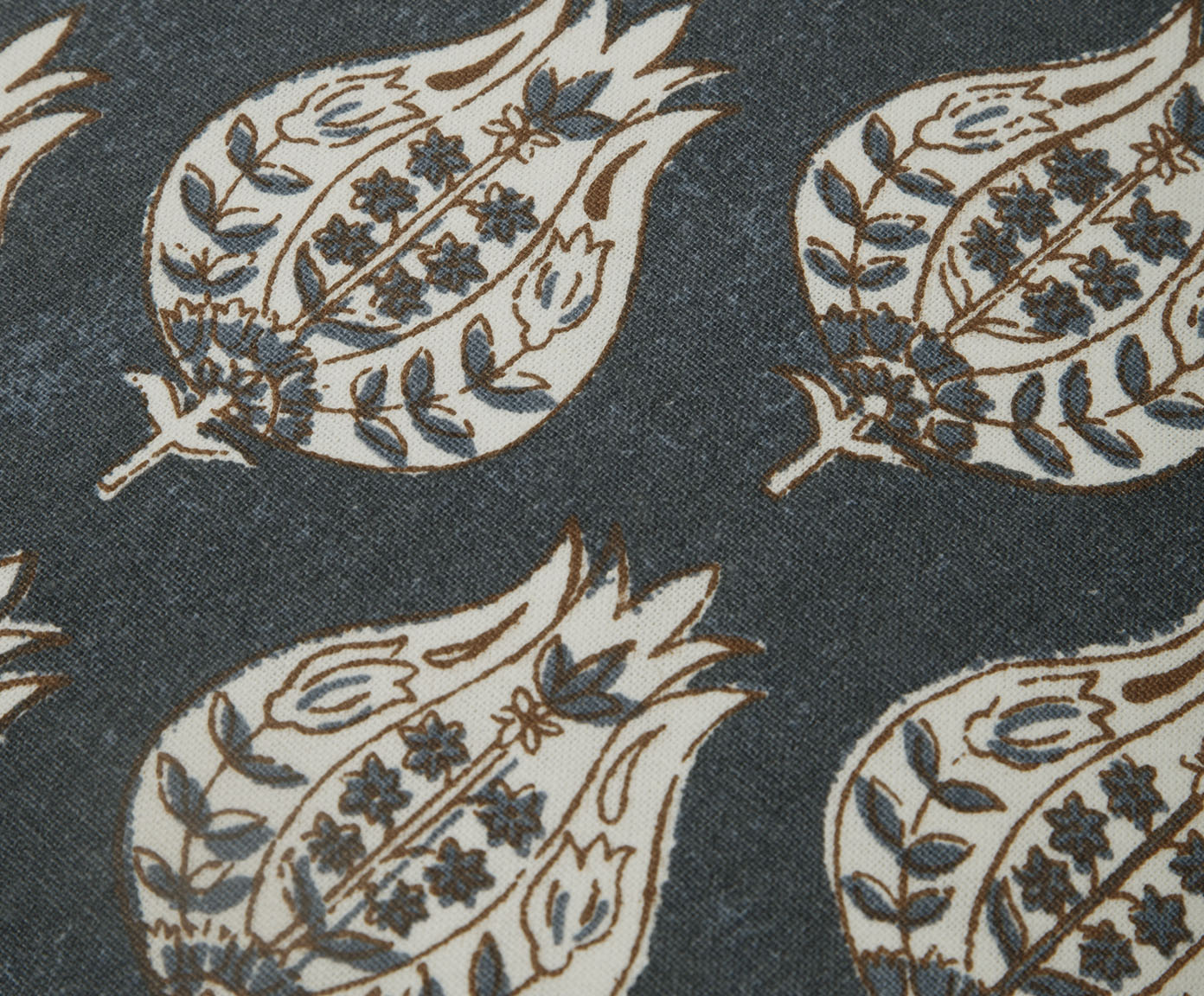 Capa de Almofada Medalh&atilde;o Blockprint Azul image number 2