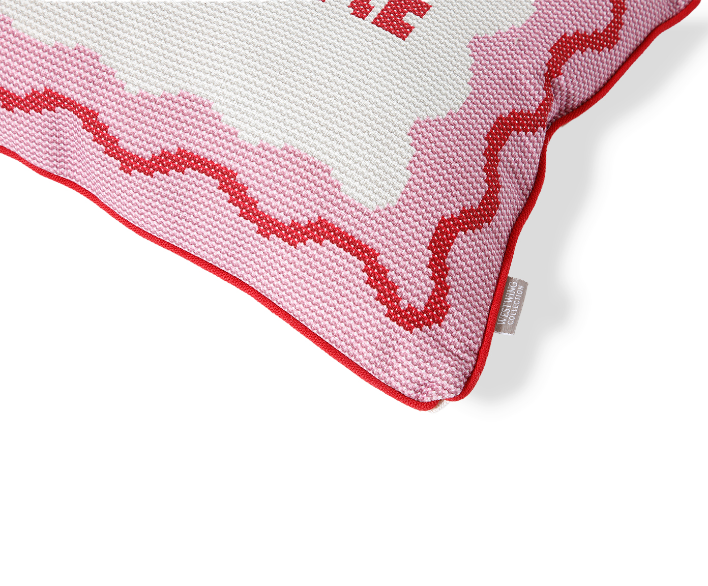 Capa de Almofada Retangular Estampada com Cordon&ecirc; Amore Rosa image number 3