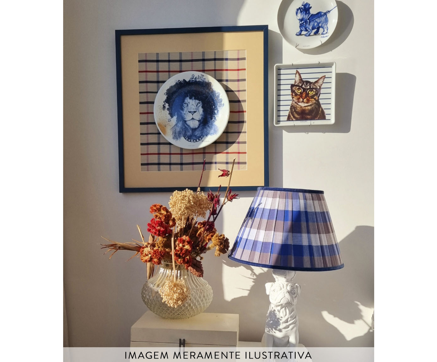Prato em Porcelana Bulldog Ingl&ecirc;s Felipe Constant - image 1