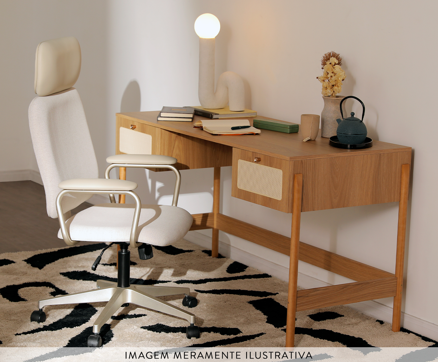 Cadeira Office Chicago Bege com P&eacute;s Ouro Branco image number 5