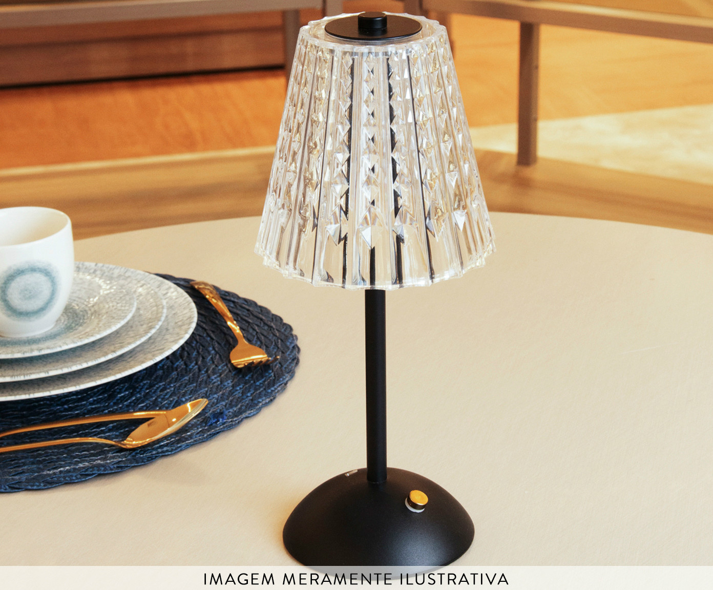 Lumin&aacute;ria de Mesa em Led Leumina Preta image number 2
