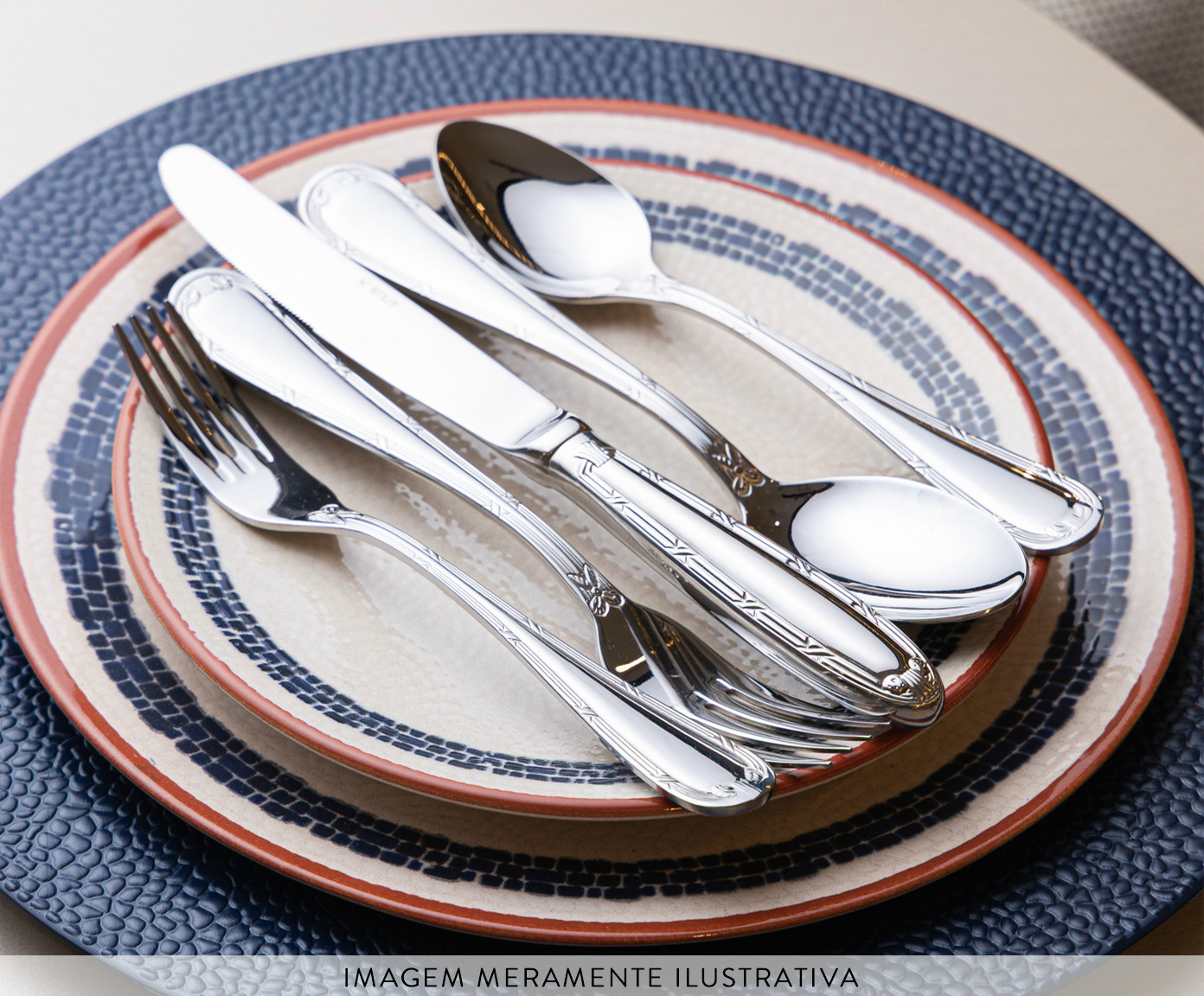 Colher para Arroz em Inox Crois&eacute; Prateada - image 1