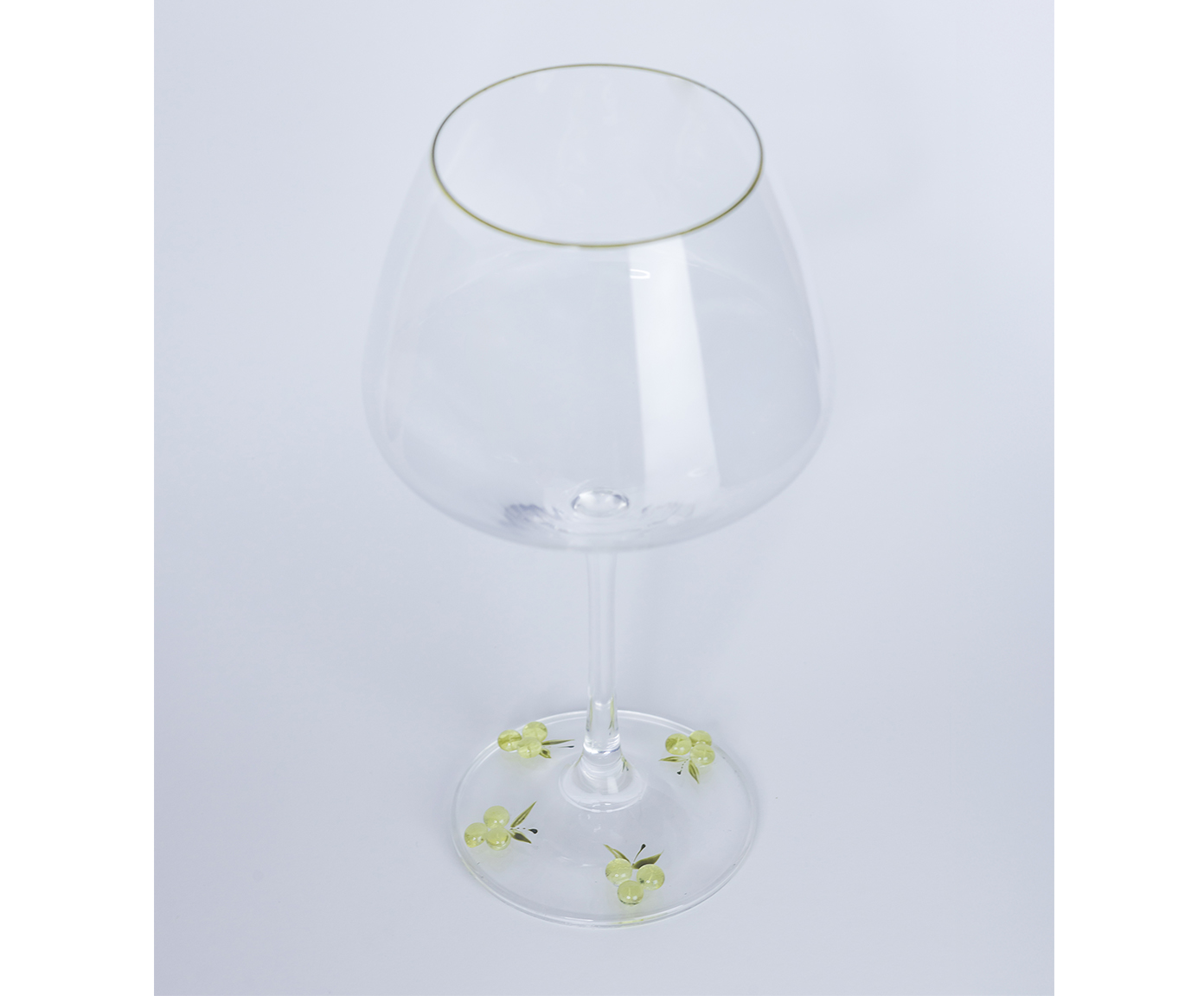 Ta&ccedil;a Triangular Uva Verde - image 1