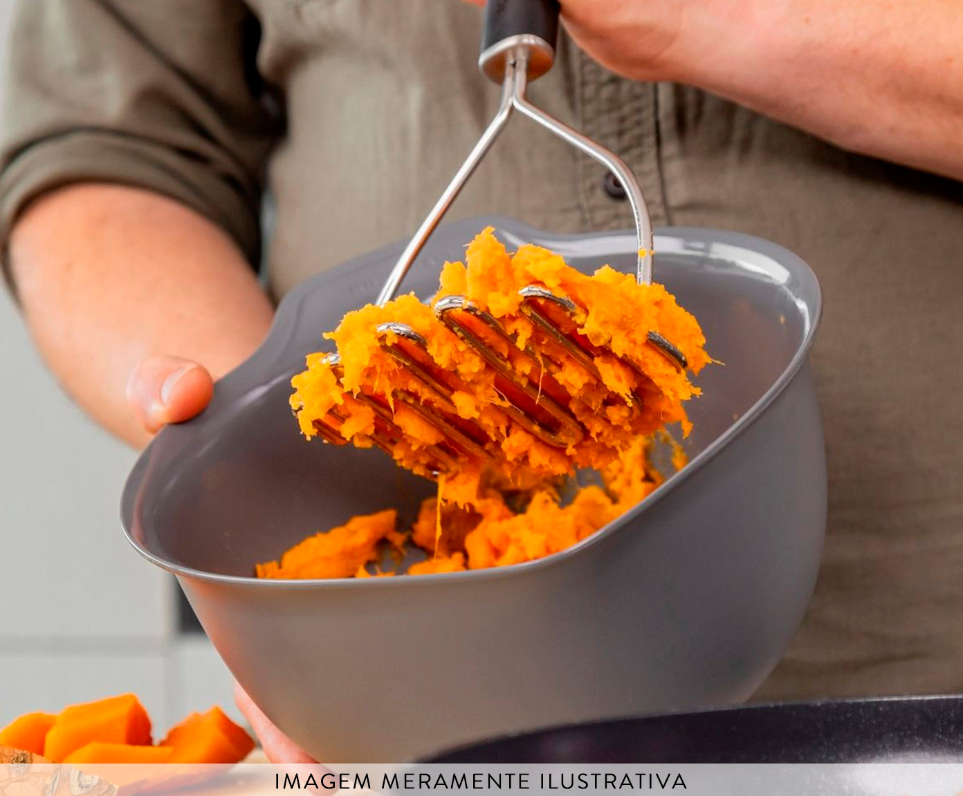 Amassador de Batata Profissional Kitchenaid Preto image number 2